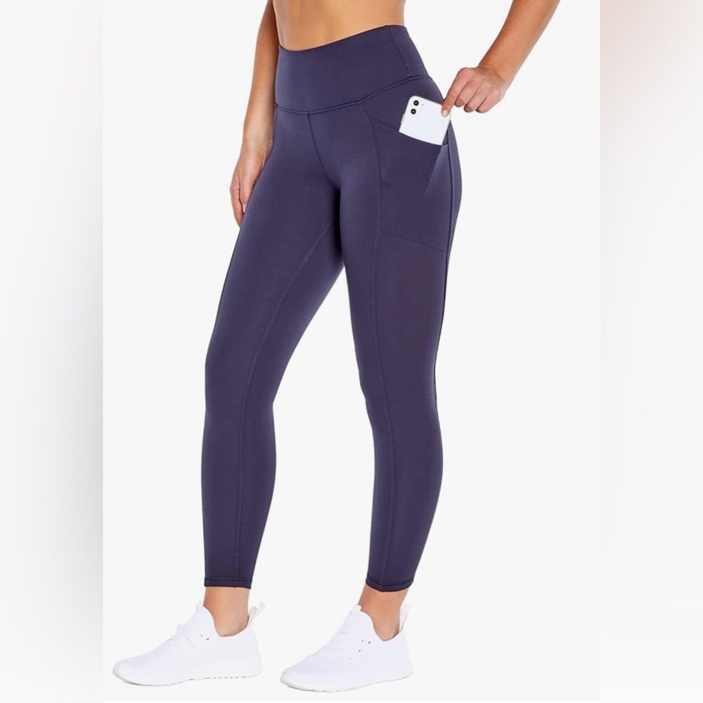 Marika “Cameron” high waisted full-length legging with side pockets size L